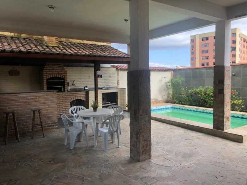 Casa de Vila à venda com 3 quartos, 200m² - Foto 10