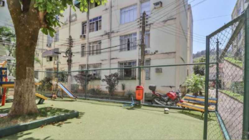 Apartamento à venda com 2 quartos, 45m² - Foto 2