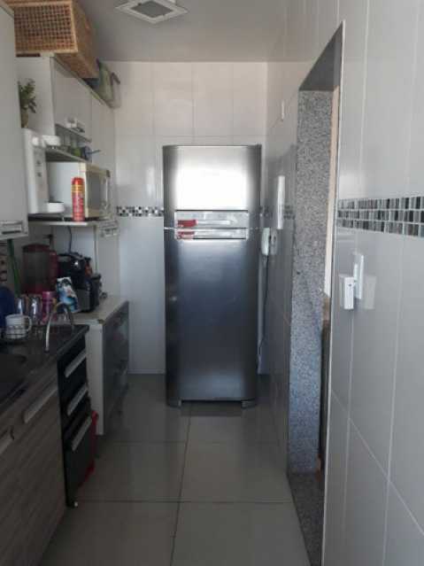 Apartamento à venda com 2 quartos, 60m² - Foto 2