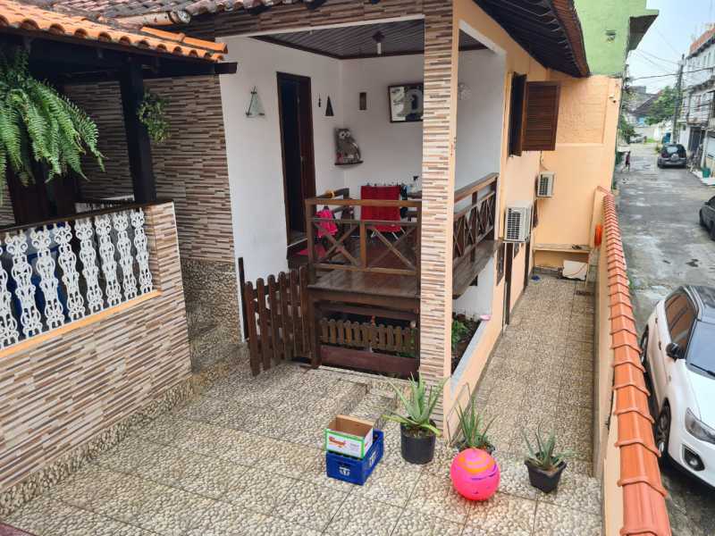 Casa de Vila à venda com 1 quarto, 200 - Foto 2