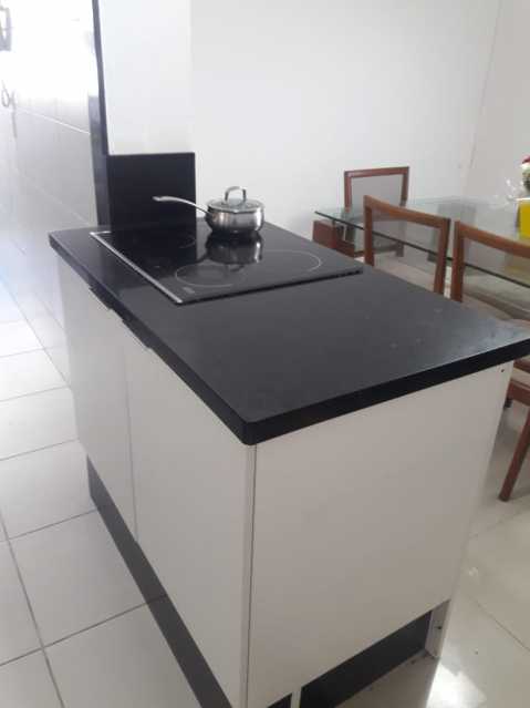 Apartamento à venda com 3 quartos, 91m² - Foto 9