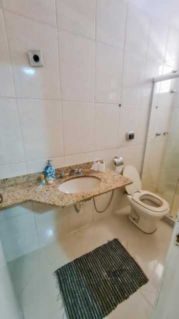 Apartamento à venda com 3 quartos, 121m² - Foto 11