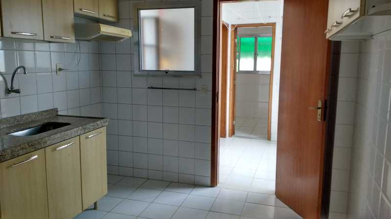 Apartamento à venda com 2 quartos, 87m² - Foto 4