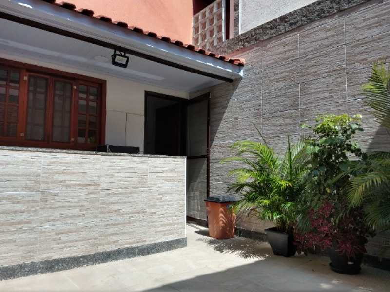 Casa de Condomínio à venda com 2 quartos, 100m² - Foto 12