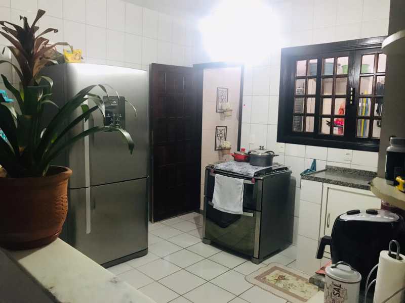 Casa de Condomínio à venda com 3 quartos, 250m² - Foto 21