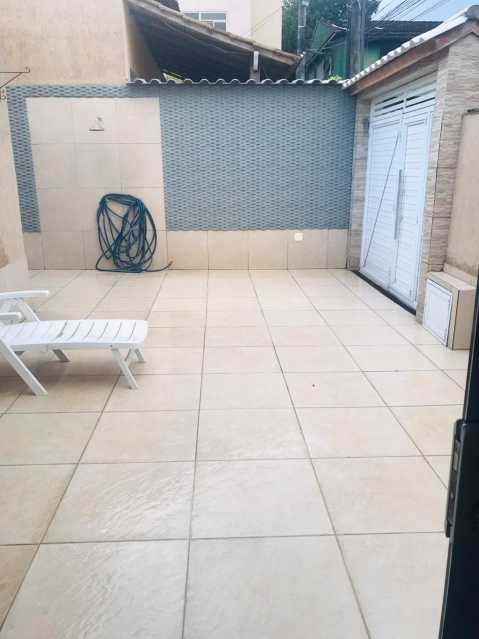 Casa de Condomínio à venda com 3 quartos, 250m² - Foto 5