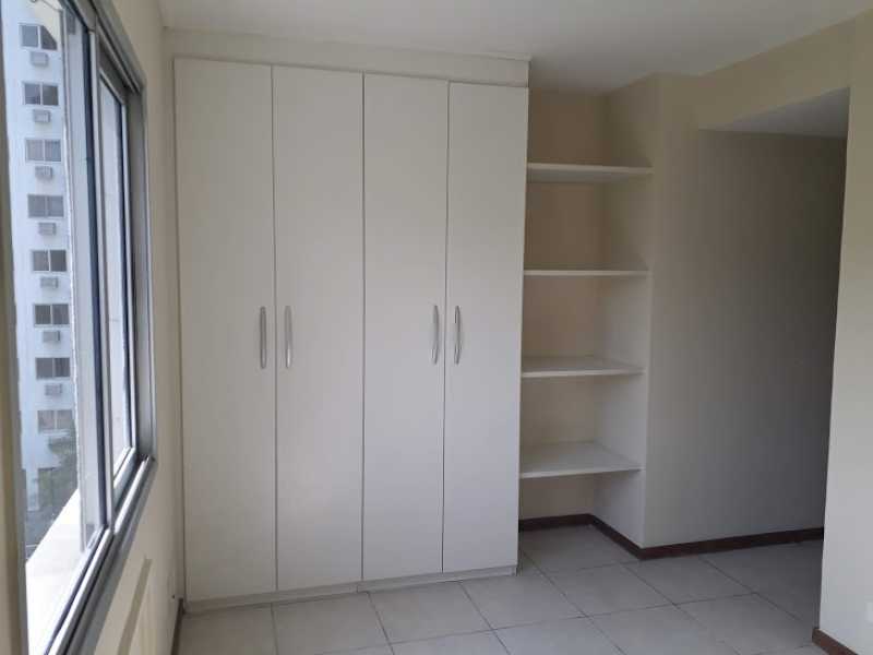 Apartamento à venda com 2 quartos, 87m² - Foto 15