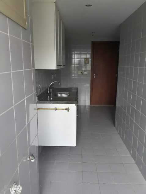 Apartamento à venda com 2 quartos, 87m² - Foto 19