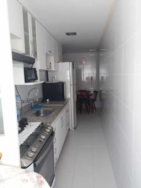 Apartamento à venda com 3 quartos, 95m² - Foto 11