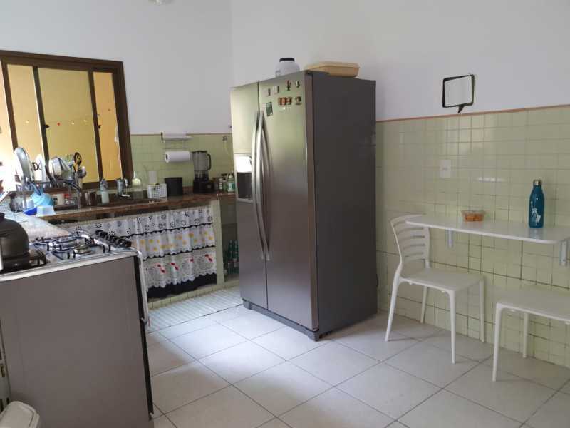 Casa de Condomínio à venda com 5 quartos, 260m² - Foto 10