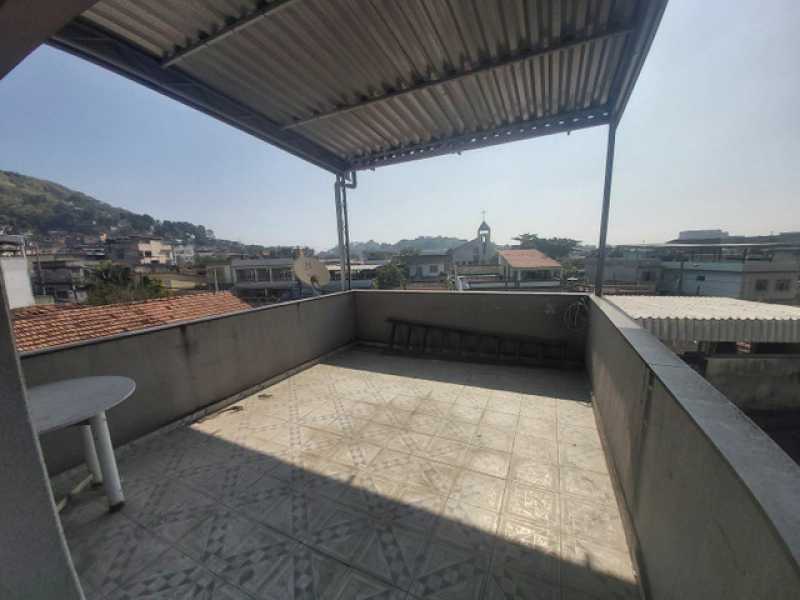 Casa à venda com 1 quarto, 106m² - Foto 18