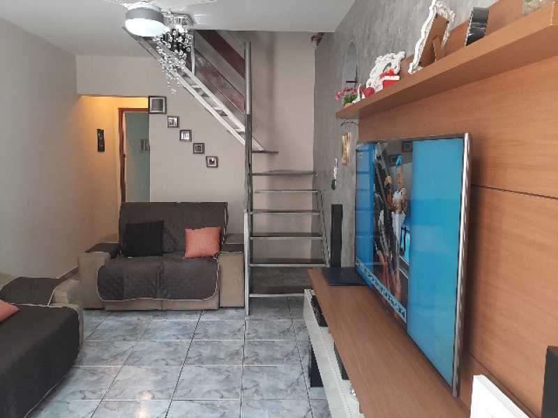 Casa à venda com 3 quartos, 180m² - Foto 2