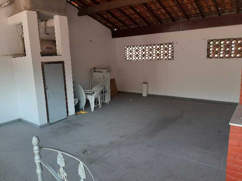 Casa à venda com 3 quartos, 180m² - Foto 17