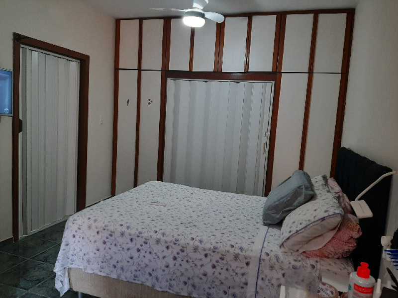 Casa à venda com 3 quartos, 180m² - Foto 4