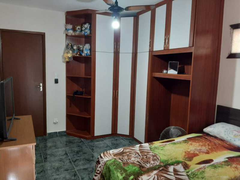 Casa à venda com 3 quartos, 180m² - Foto 7