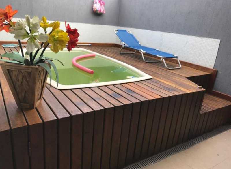 Casa de Condomínio à venda com 2 quartos, 140m² - Foto 4