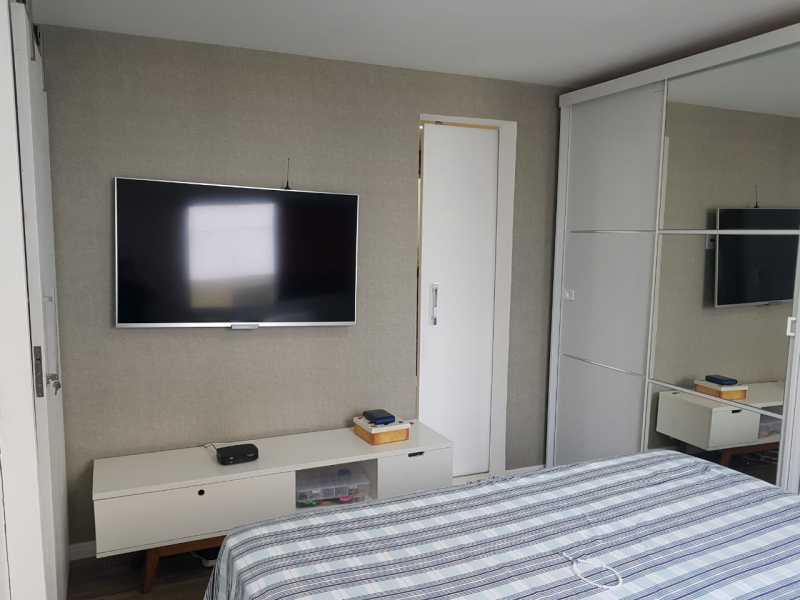 Cobertura à venda com 3 quartos, 200m² - Foto 15