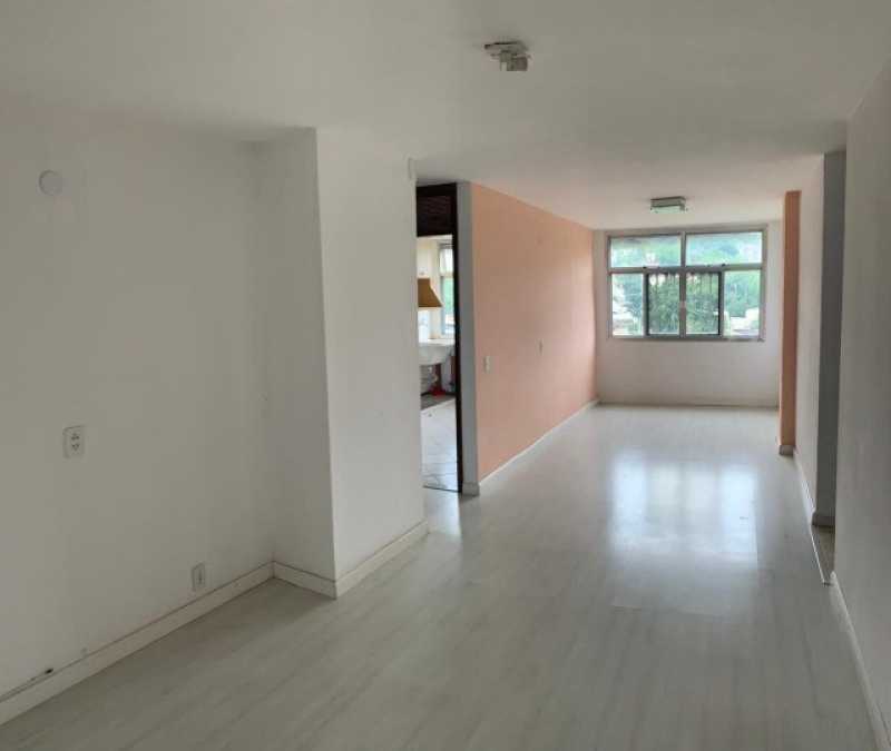 Apartamento à venda com 2 quartos, 60m² - Foto 1