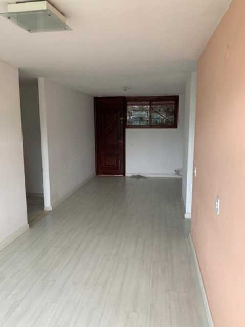 Apartamento à venda com 2 quartos, 60m² - Foto 3