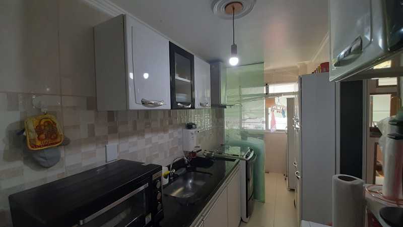 Apartamento à venda com 2 quartos, 55m² - Foto 11