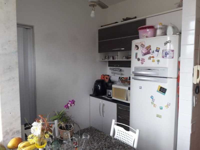 Apartamento à venda com 2 quartos, 62m² - Foto 5