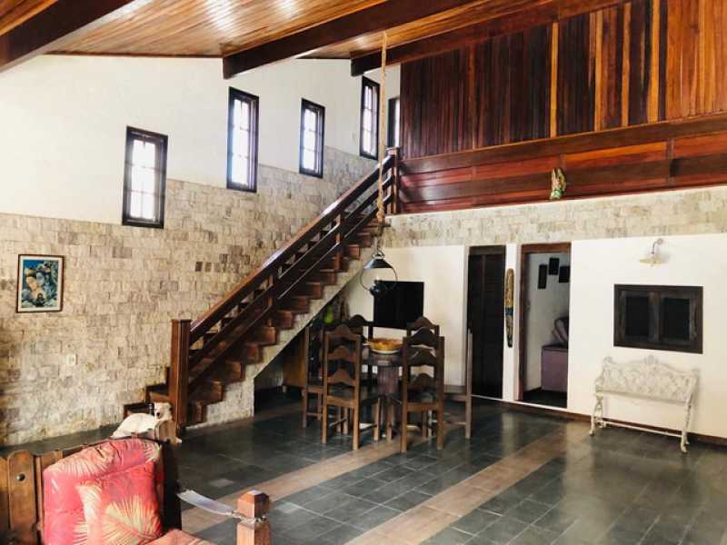 Casa de Condomínio à venda com 4 quartos, 180m² - Foto 2