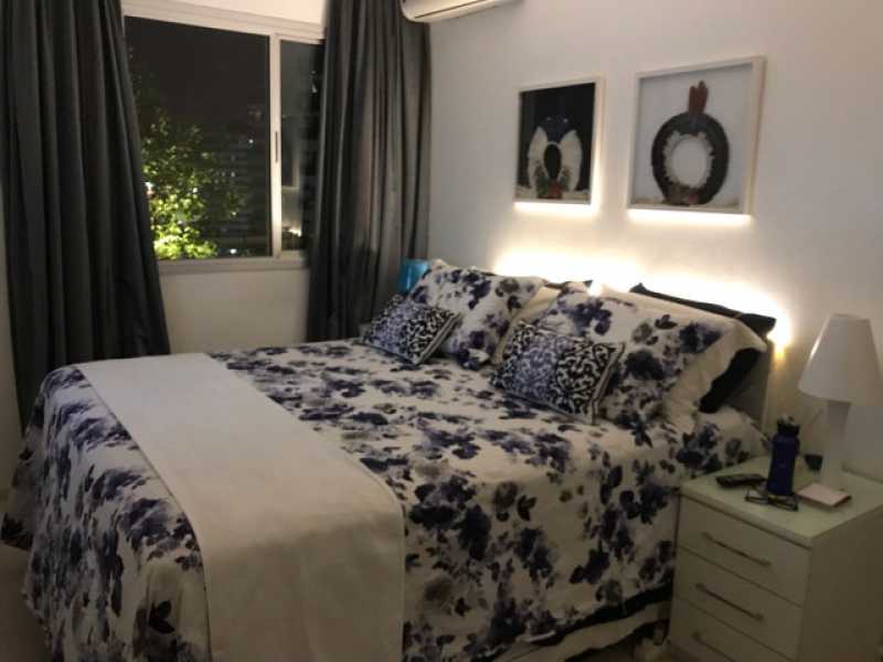 Apartamento à venda com 3 quartos, 78m² - Foto 3