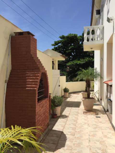 Casa de Condomínio à venda com 4 quartos, 400m² - Foto 15