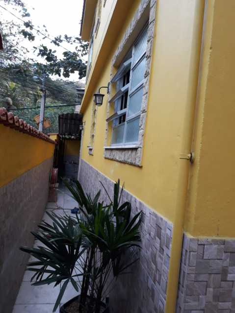 Casa de Condomínio à venda com 3 quartos, 98m² - Foto 3