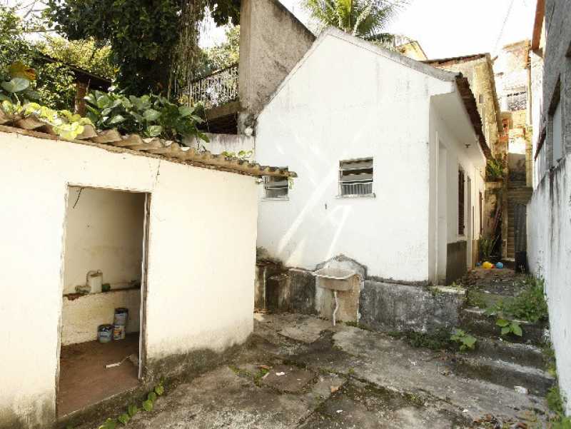 Casa de Vila à venda com 1 quarto, 80m² - Foto 9