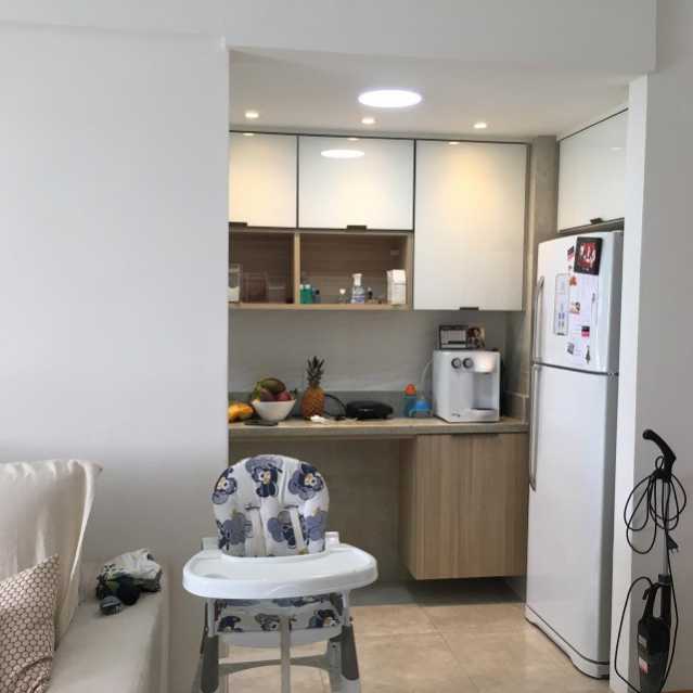 Apartamento à venda com 3 quartos, 85m² - Foto 10