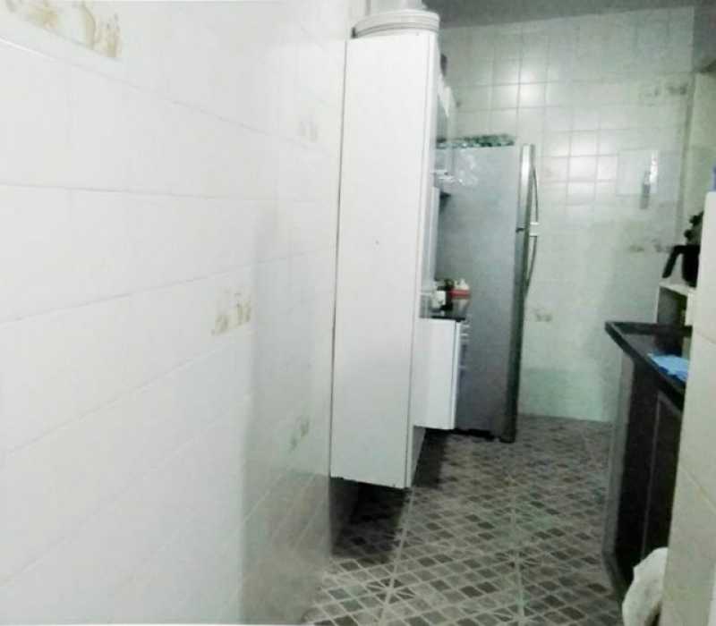 Apartamento à venda com 2 quartos, 60m² - Foto 11