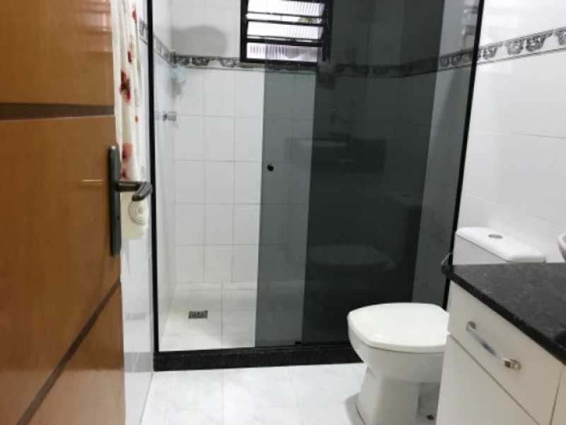 Casa de Condomínio à venda com 4 quartos, 200m² - Foto 13