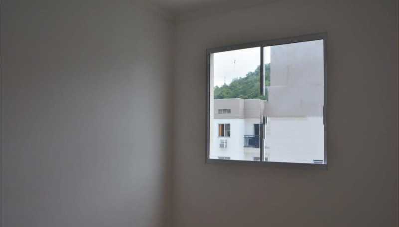 Apartamento à venda com 2 quartos, 50m² - Foto 13