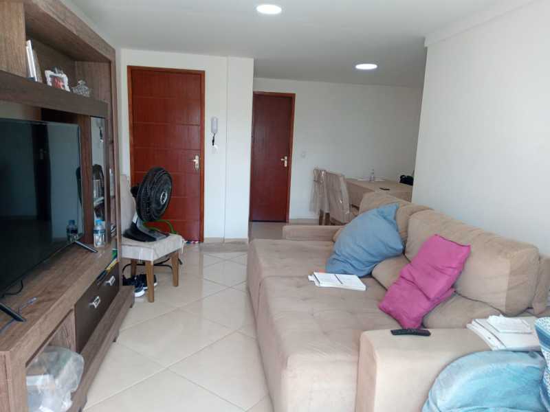 Apartamento à venda com 2 quartos, 54m² - Foto 9