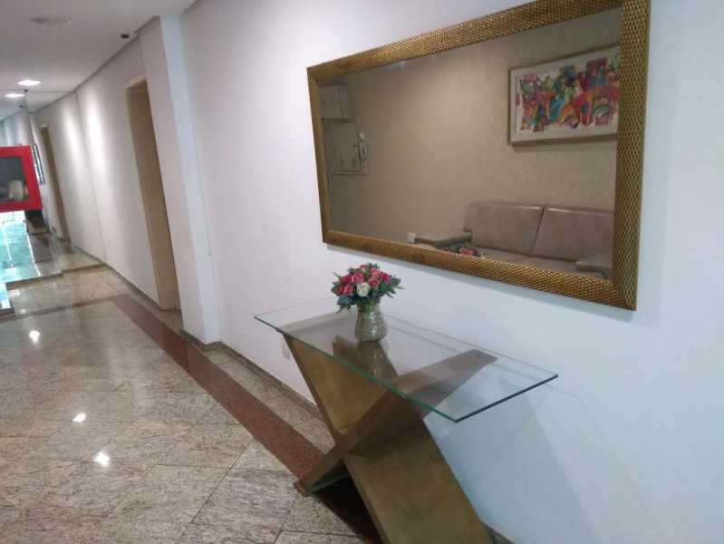 Apartamento à venda com 4 quartos, 104m² - Foto 12