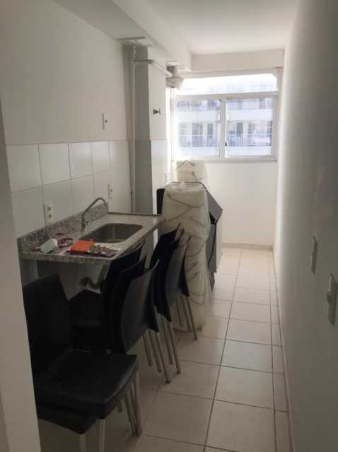 Apartamento à venda com 3 quartos, 50m² - Foto 17