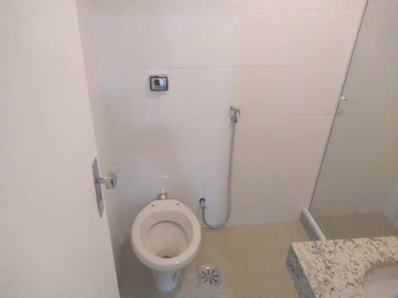 Apartamento à venda com 3 quartos, 115m² - Foto 17