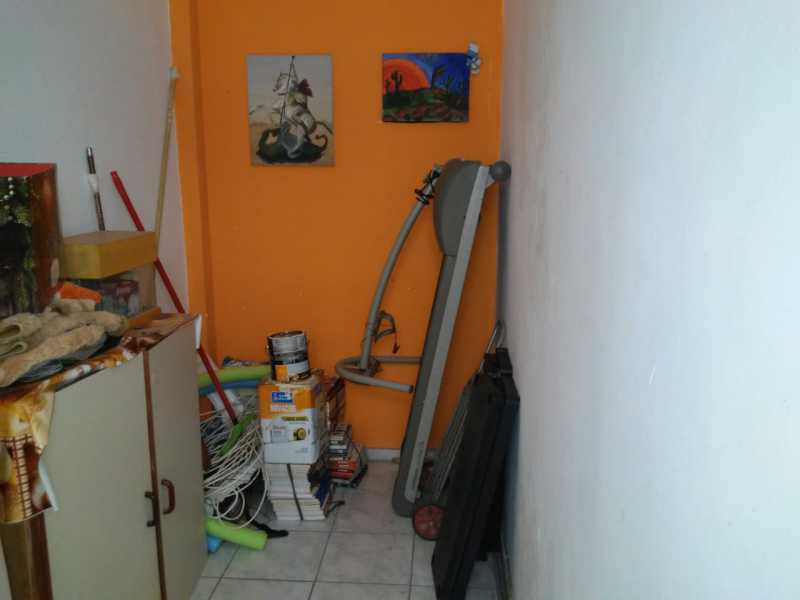 Apartamento à venda com 2 quartos, 68m² - Foto 9