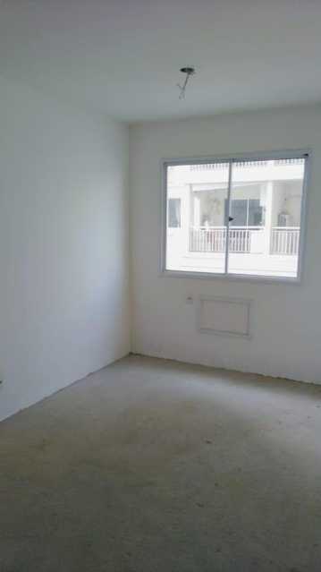 Apartamento à venda com 2 quartos, 58m² - Foto 3