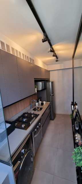 Apartamento à venda com 1 quarto, 42m² - Foto 12