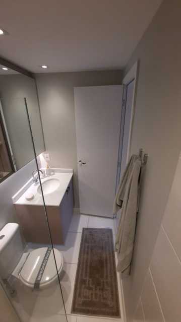 Apartamento à venda com 2 quartos, 56m² - Foto 14