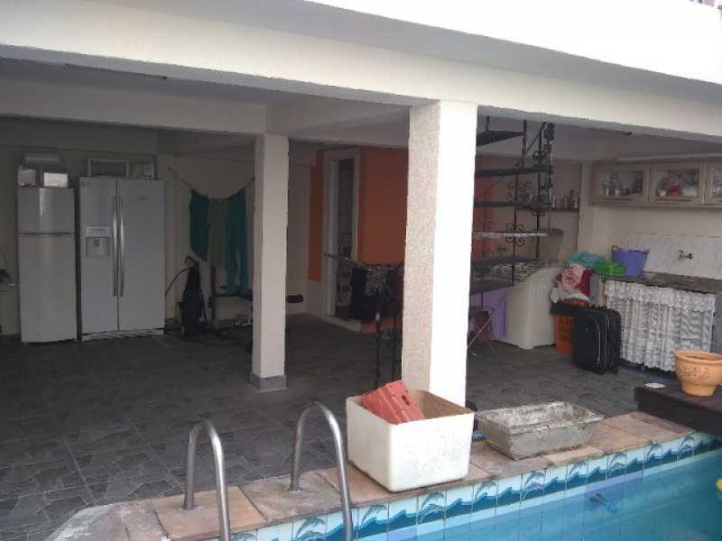 Casa de Condomínio à venda com 4 quartos, 350m² - Foto 18