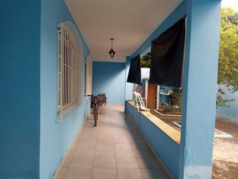 Casa à venda com 3 quartos, 200m² - Foto 13