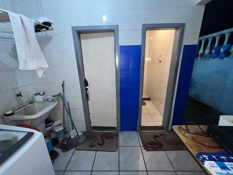 Casa à venda com 3 quartos, 200m² - Foto 20