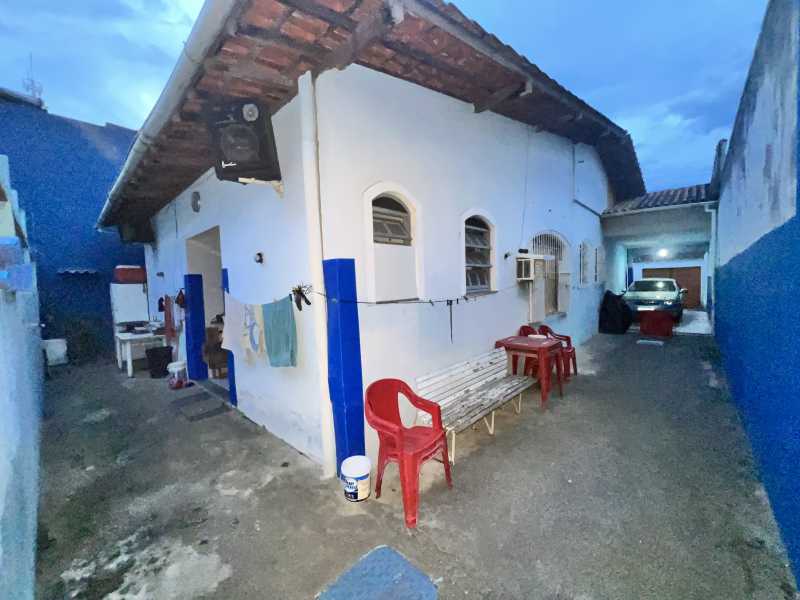 Casa à venda com 3 quartos, 200m² - Foto 26