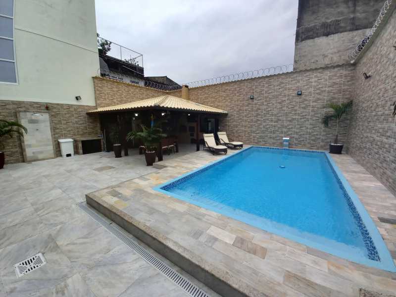 Casa, 4 quartos, 240 m² - Foto 16