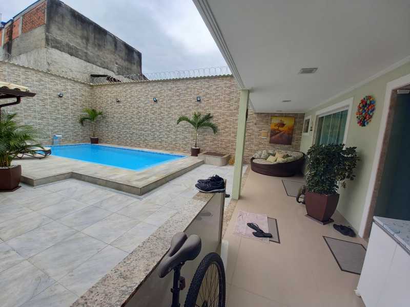 Casa, 4 quartos, 240 m² - Foto 17