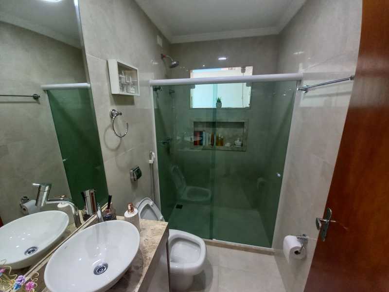 Casa, 4 quartos, 240 m² - Foto 12