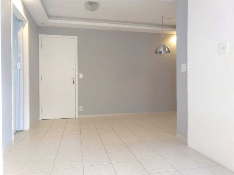 Apartamento à venda com 2 quartos, 52m² - Foto 2